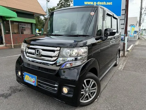 Honda N-BOX Custom