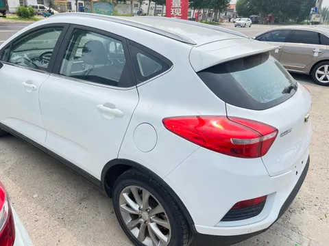 Geely Emgrand GS