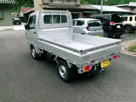 Nissan Clipper Truck