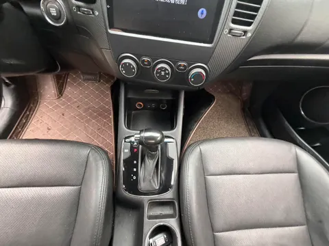Kia Cerato (K3)