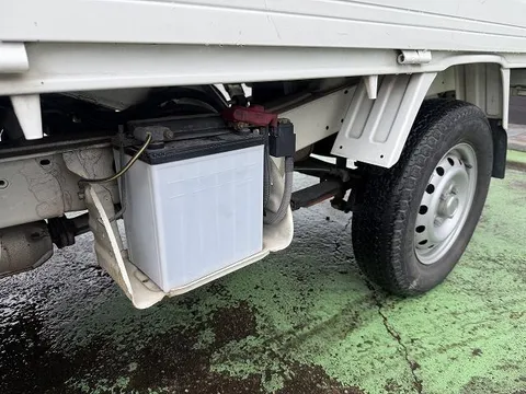Nissan Clipper Truck