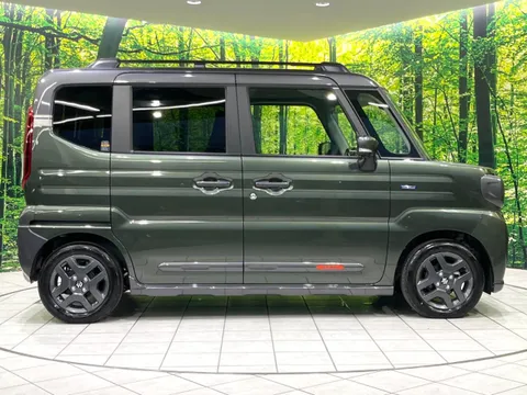 Suzuki Spacia Gear