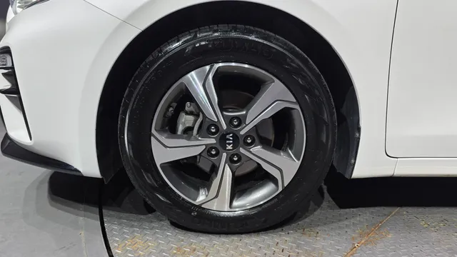 Kia Cerato (K3)