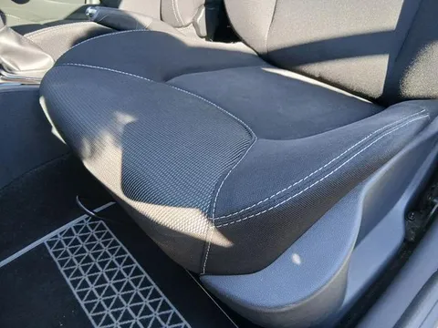 Renault Lutecia