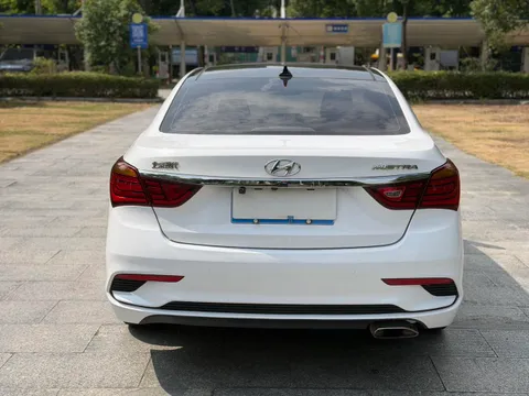 Hyundai Mistra