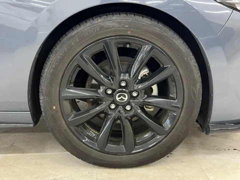 Mazda MAZDA3 Fastback