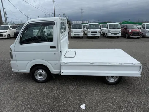 Mazda Scrum Truck