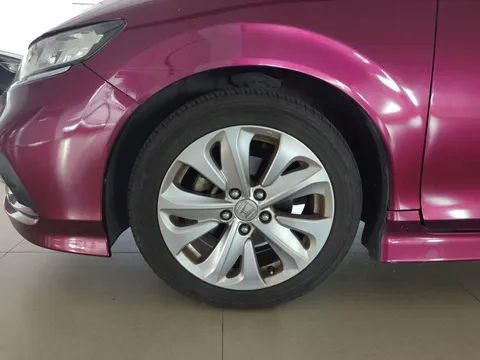 Honda Jade
