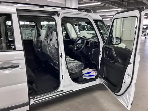 Suzuki Spacia Gear
