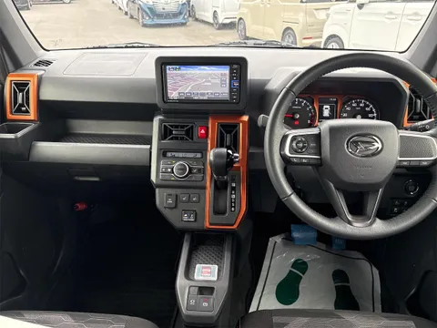 Daihatsu Taft