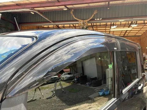 Subaru Lucra Custom