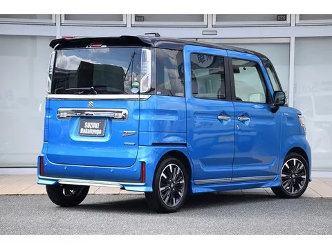 Suzuki Spacia Custom