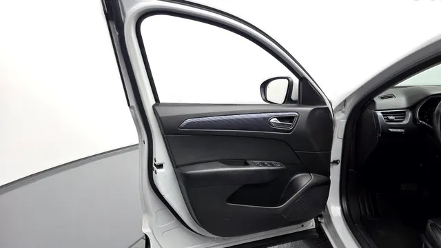 Renault XM3