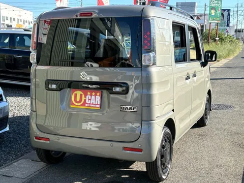 Suzuki Spacia Base