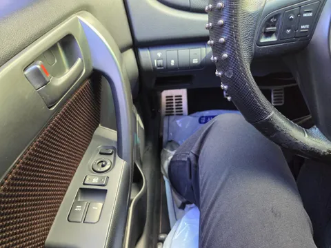 Kia Cerato (Forte)