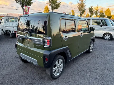 Daihatsu Taft