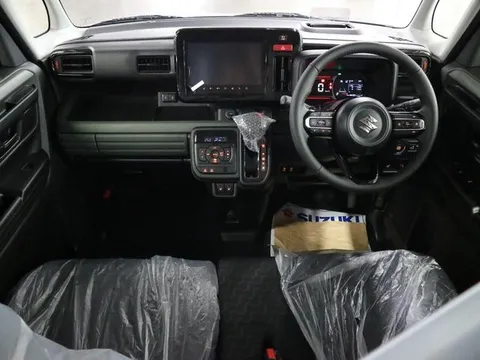 Suzuki Spacia Gear