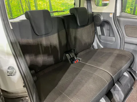 Mitsubishi eK Space Custom