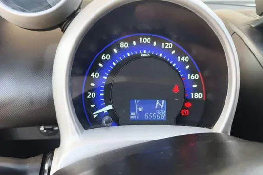 BYD F0