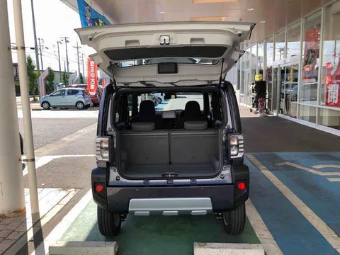 Daihatsu Taft