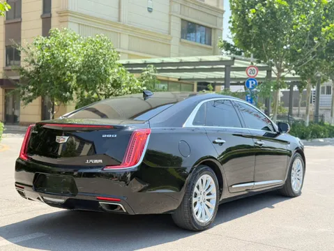 Cadillac XTS