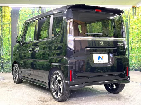 Suzuki Spacia Custom