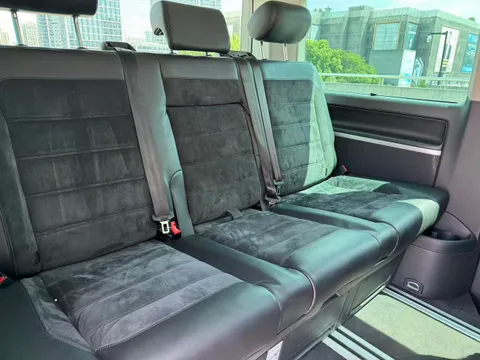 Volkswagen Multivan