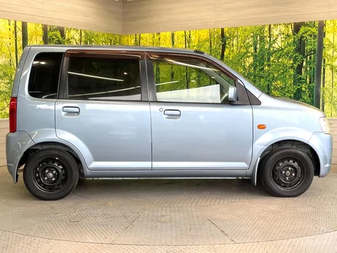 Nissan Otti
