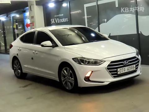 Hyundai Elantra (Avante)