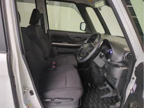 Suzuki Spacia Custom Z