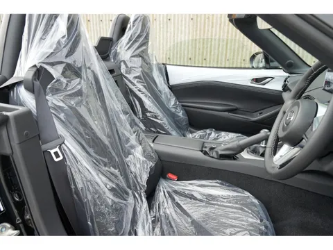 Mazda MX-5 (Roadster)