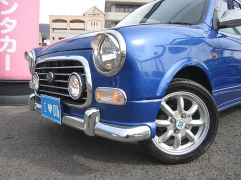 Daihatsu Mira Gino