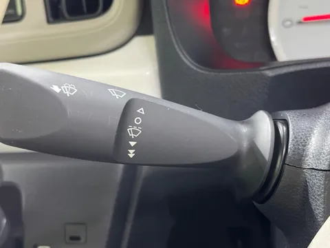 Daihatsu Mira Tocot