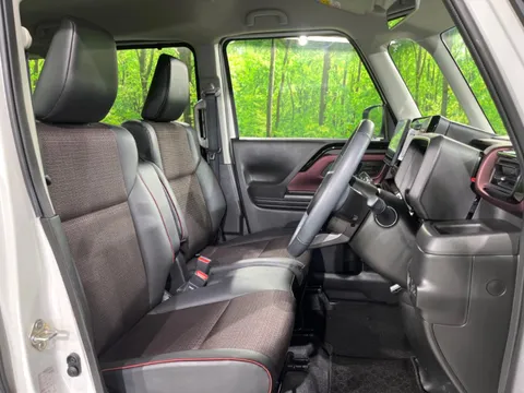 Suzuki Spacia Custom