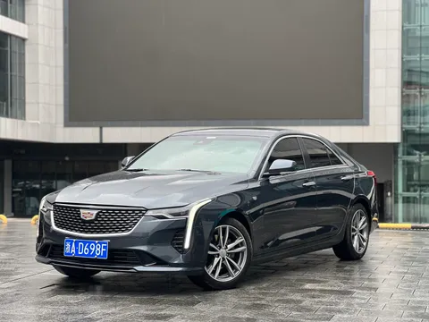 Cadillac CT4