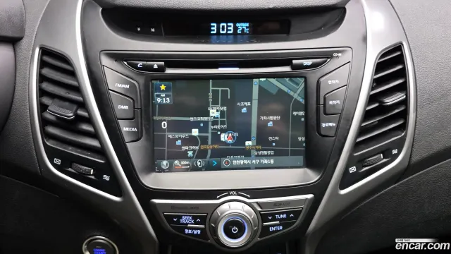 Hyundai Elantra (Avante)