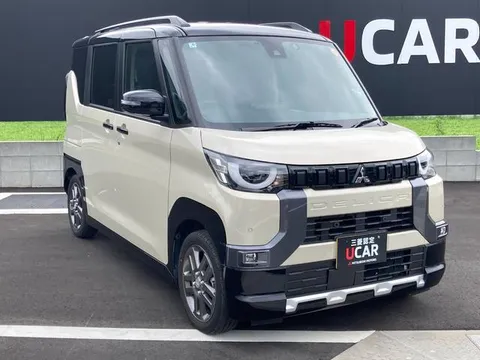 Mitsubishi Delica Mini