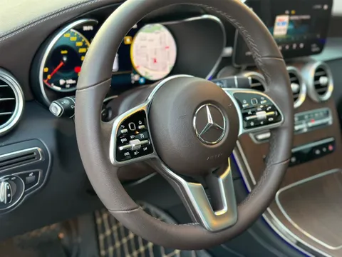 Mercedes-Benz Mercedes-Benz GLC