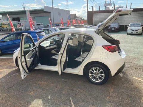 Mazda Mazda2 (Demio)