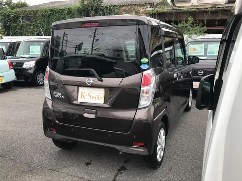 Nissan Dayz Roox
