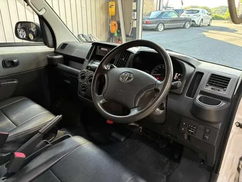 Toyota TownAce Van
