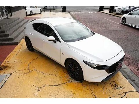 Mazda MAZDA3 Fastback