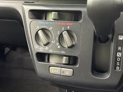 Subaru Pleo Plus
