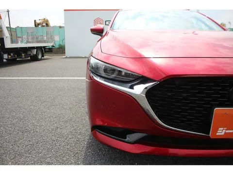 Mazda MAZDA3 Sedan