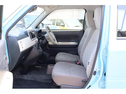 Daihatsu Mira Tocot
