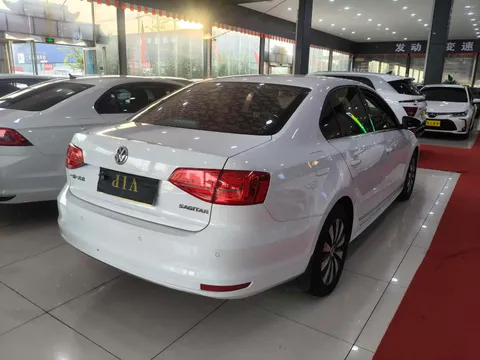Volkswagen Sagitar
