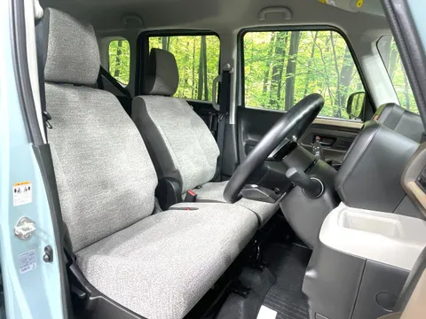 Suzuki Spacia