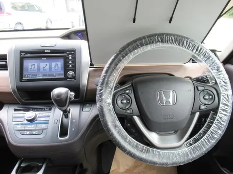 Honda Freed Plus