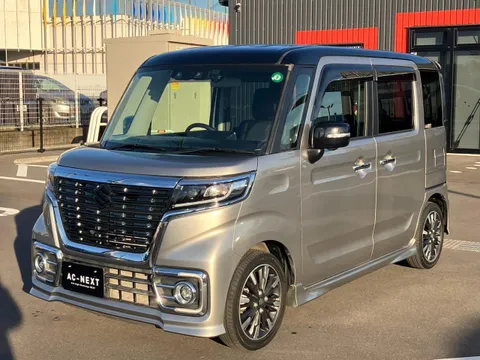 Suzuki Spacia Custom