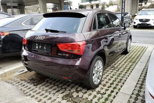 Audi A1
